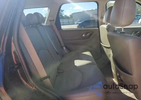 2005 Mazda Tribute S from USA, damaged, VIN 4F2CZ06185KM38487